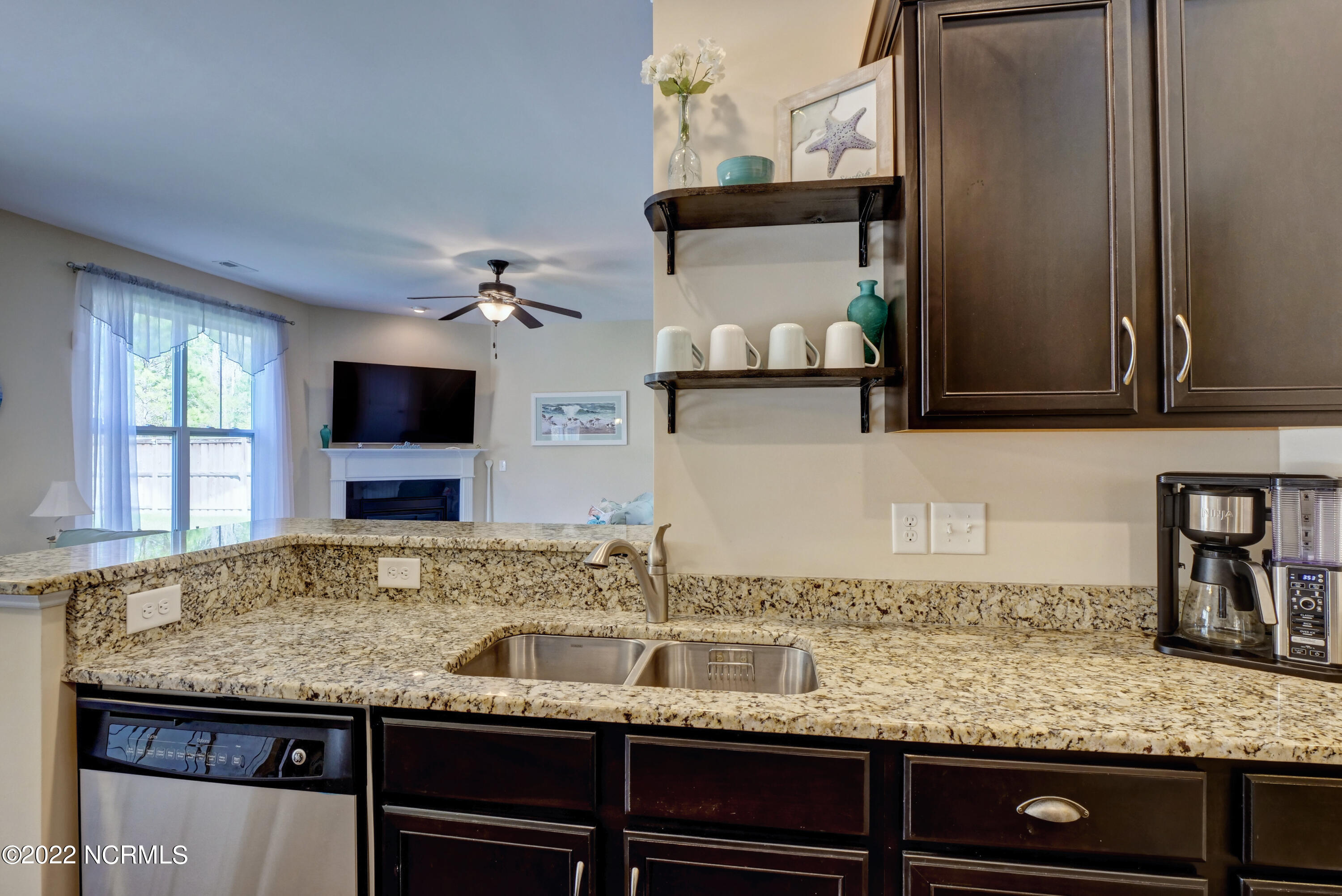 102 Bungalow Road Holly Ridge, NC 28445 - Photo 11 of 34 012_p8011027_28_29_30_31_32_33