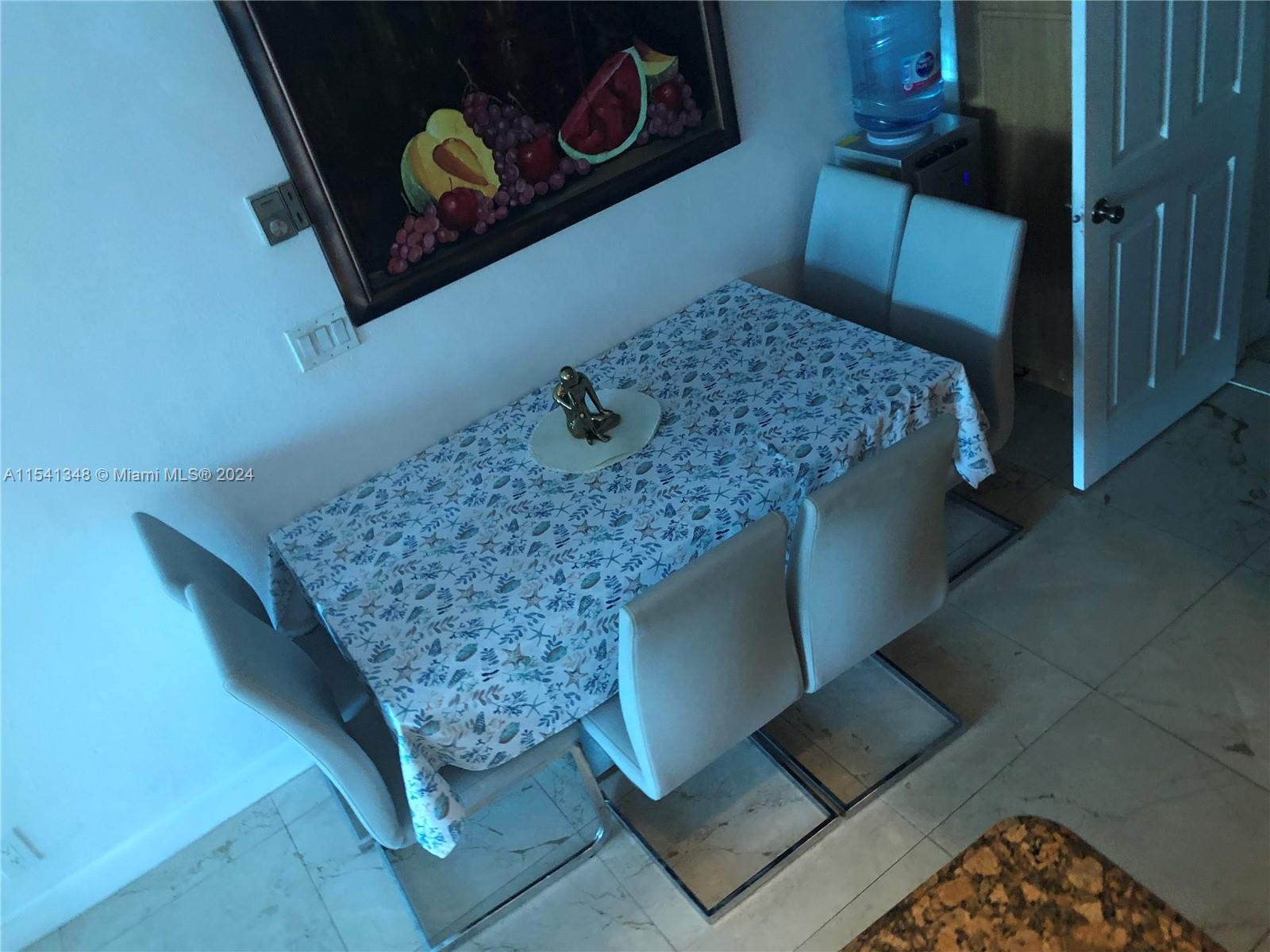 5445 Collins Avenue, Unit TH2 Miami Beach, FL 33140 - Photo 5 of 11