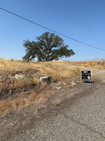 a view of an ocean beach