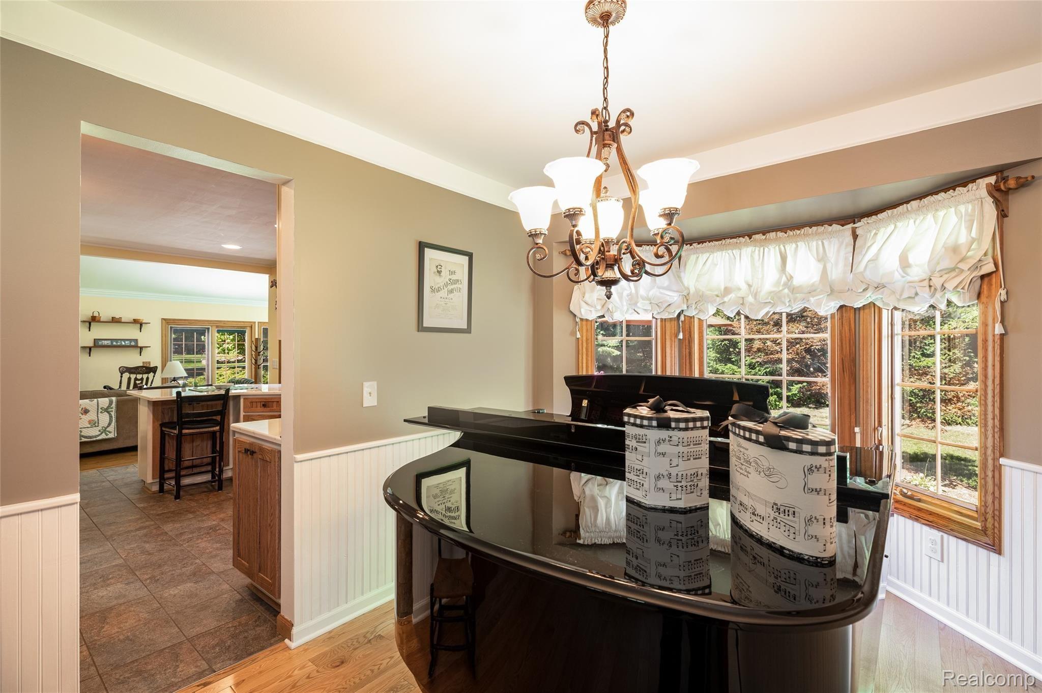 45754 Cider Mill Road Novi, MI 48374 - Photo 17 of 47 Bay window overlooks woodlands