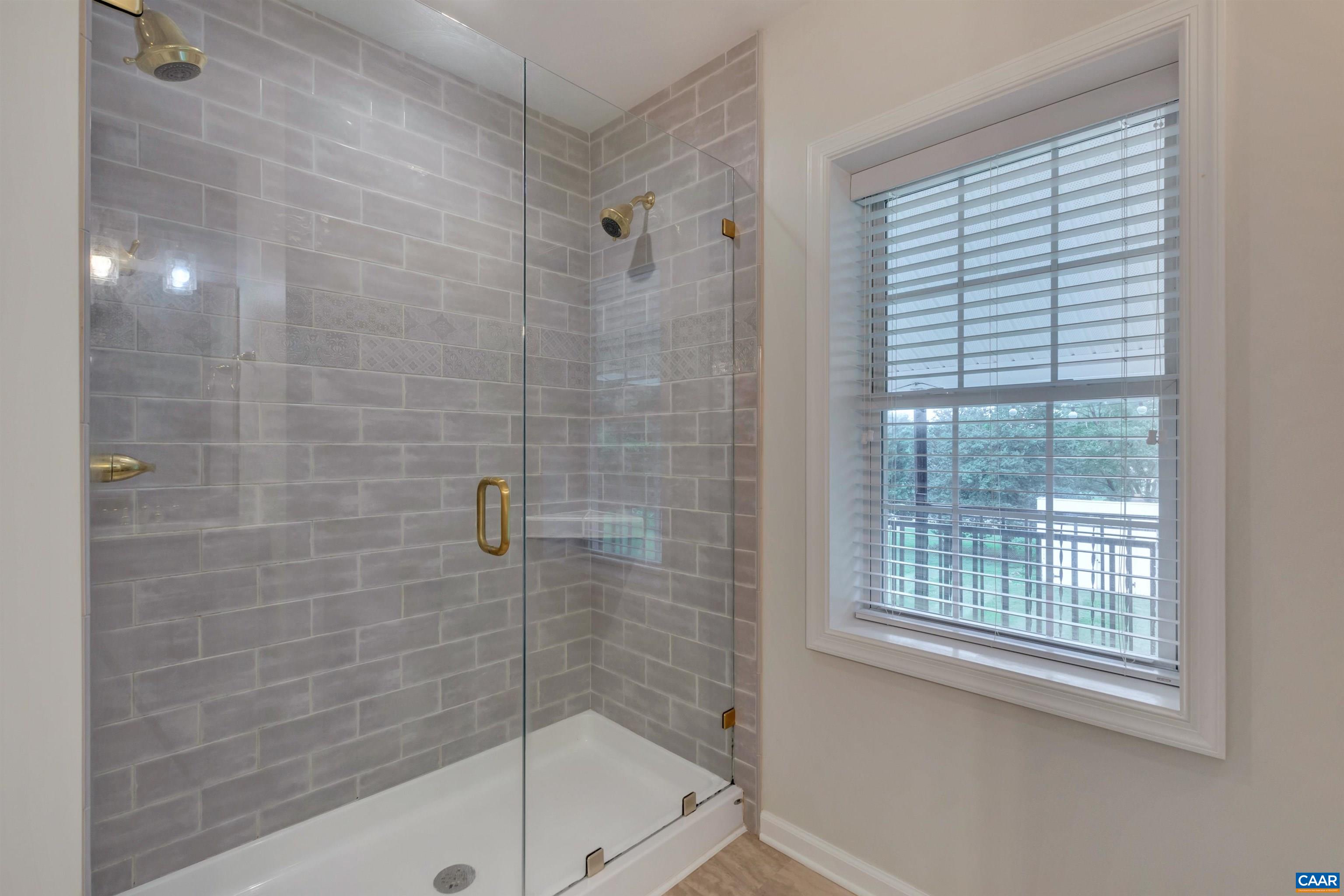 936 Rives Street Charlottesville, VA 22902 - Photo 11 of 27 Gallery Image 11