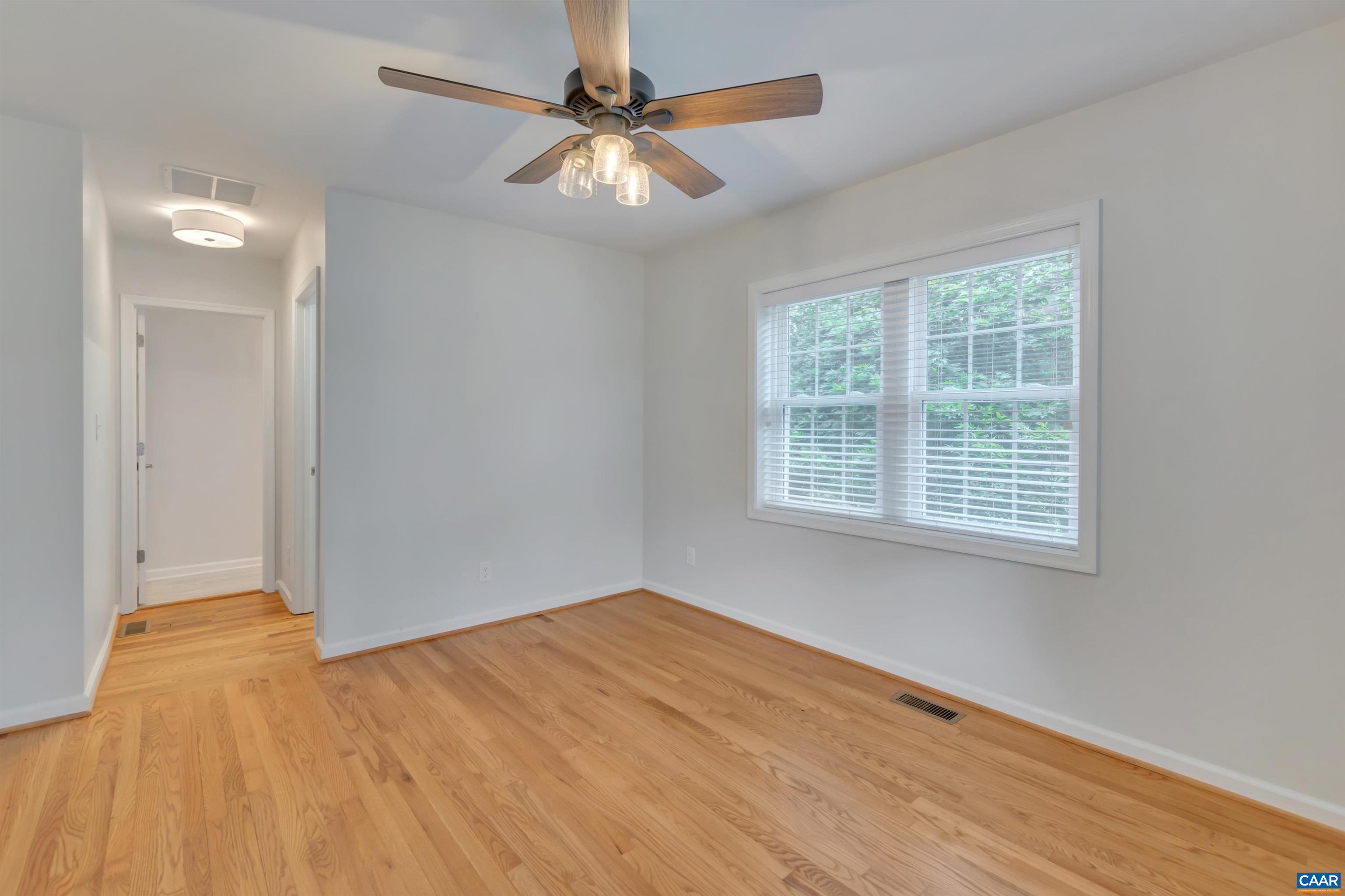 936 Rives Street Charlottesville, VA 22902 - Photo 9 of 27 Gallery Image 9