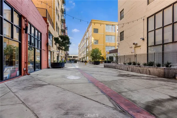 $739,900 | 315 East 8th Street, Los Angeles, CA 90014