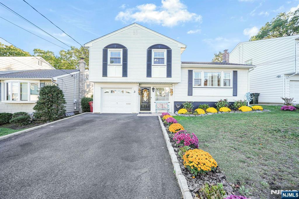 3 Faber Place Nutley, NJ 07110 - Photo 2 of 31