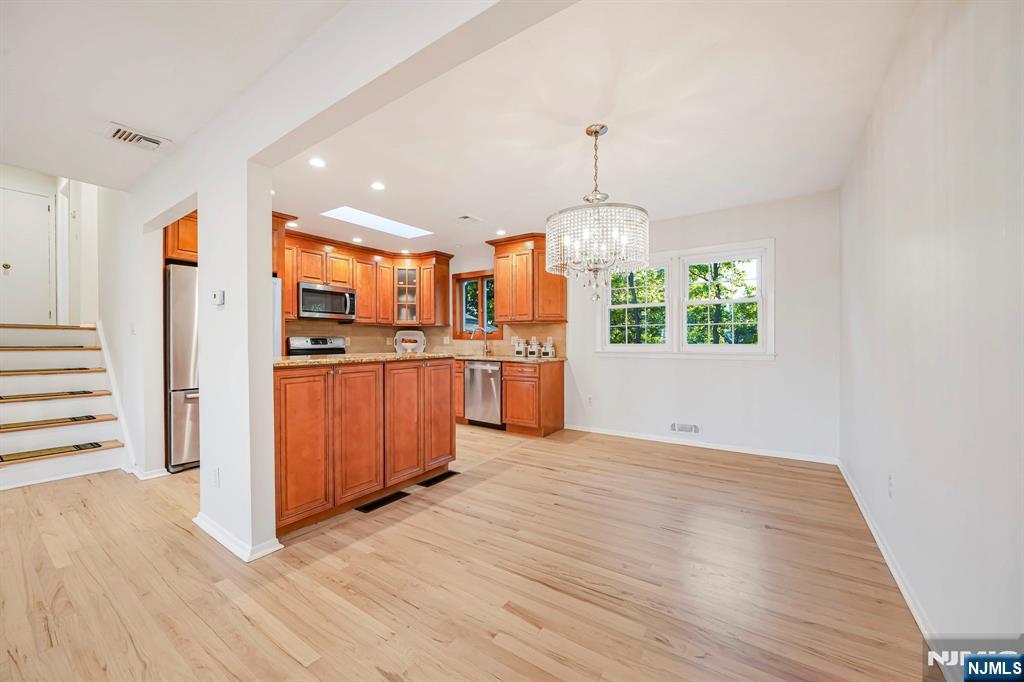 3 Faber Place Nutley, NJ 07110 - Photo 21 of 31