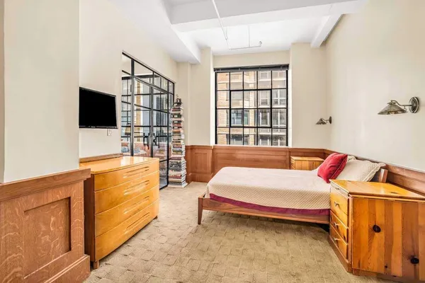 $2,200,000 | 335 West 38th Street, Unit 11 | Hudson Yards