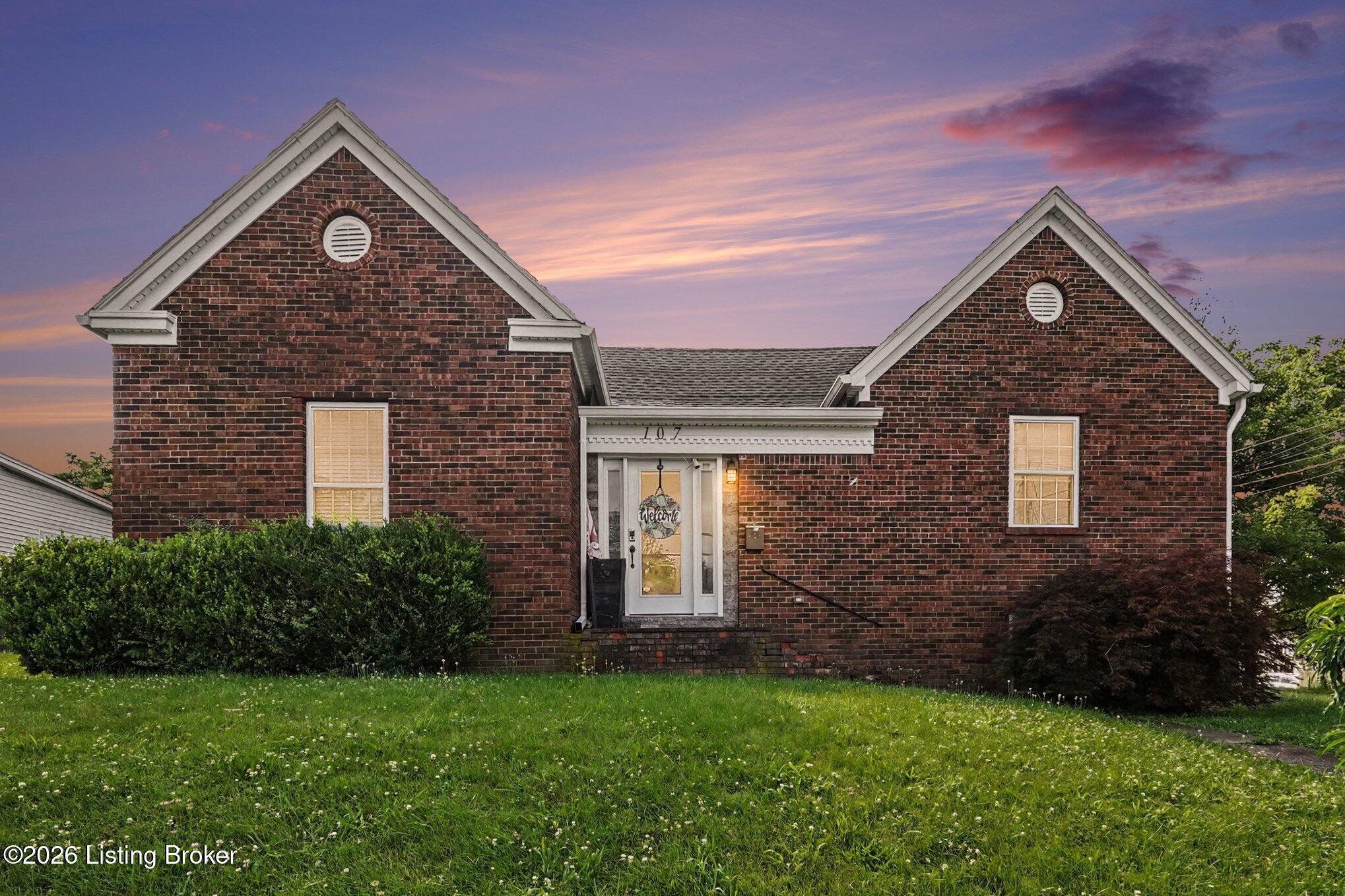 107 Covington Avenue Springfield, KY 40069 - Photo 1 of 27 001_file_1290