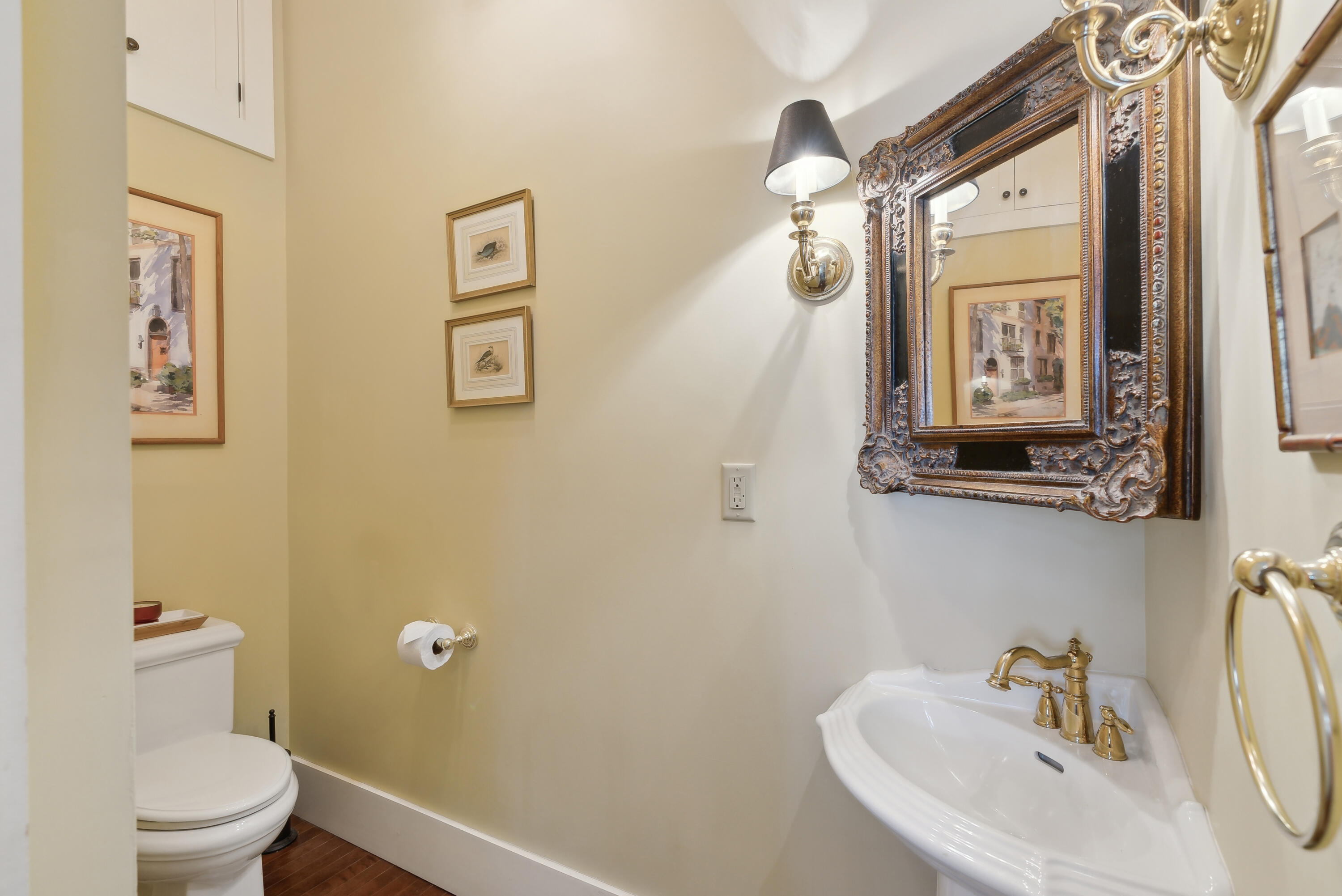 64 Thomas Street Portland, ME 04102 - Photo 18 of 52 1st floor half bath