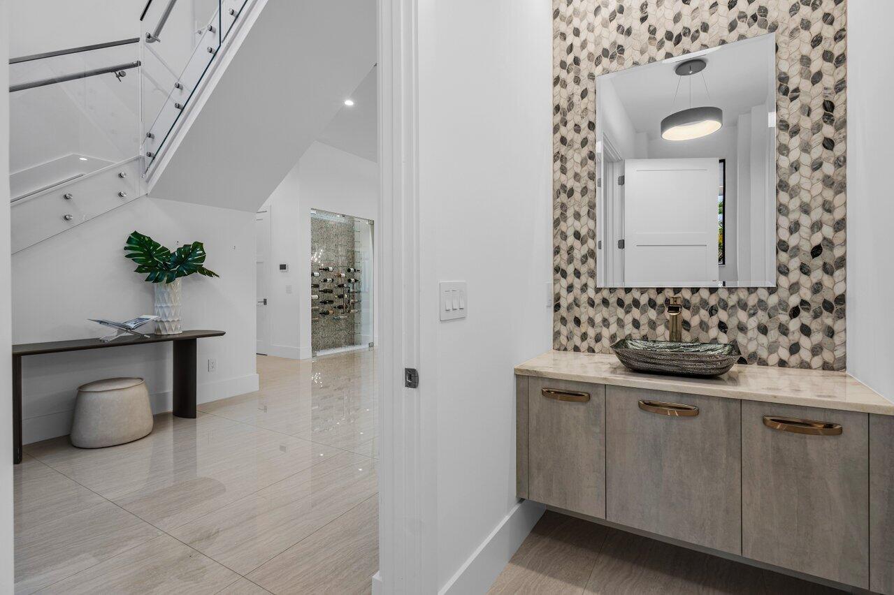 436 Northeast 2nd Street Boca Raton, FL 33432 - Photo 38 of 86 050-436Northeast2ndStreet-BocaRaton-FL-3