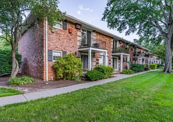 $2,400 | 320 South Street, Unit 5A, Morristown, NJ 07960