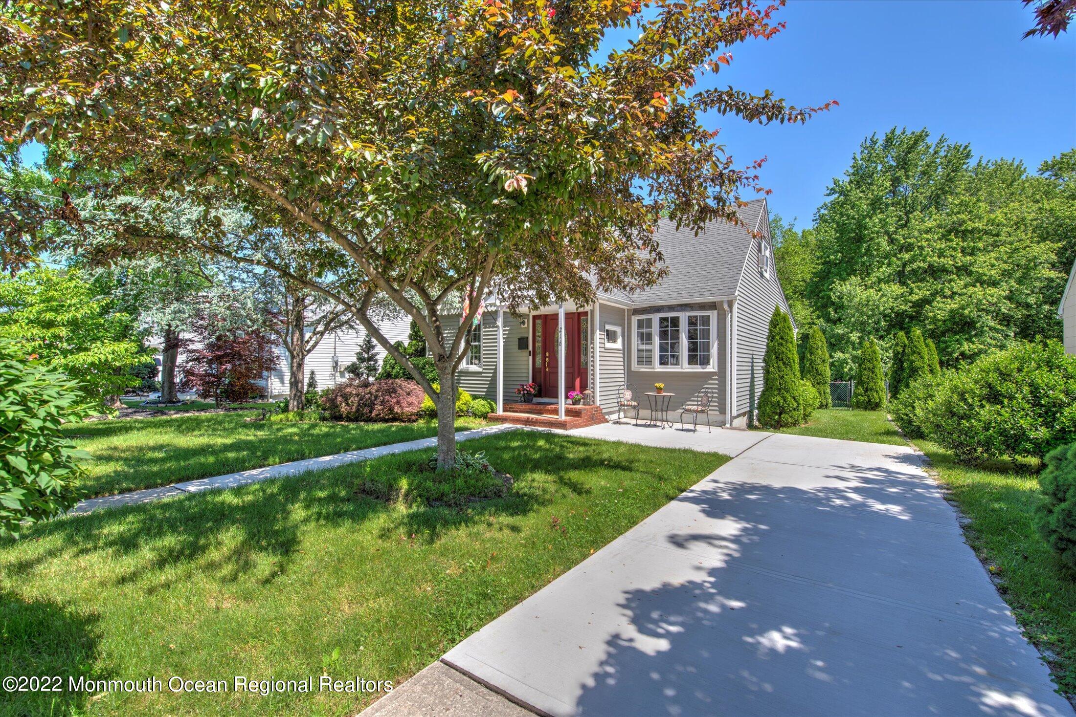 216 West Prospect Avenue Keyport, NJ 07735 - Photo 3 of 47 front view of a house with a yard