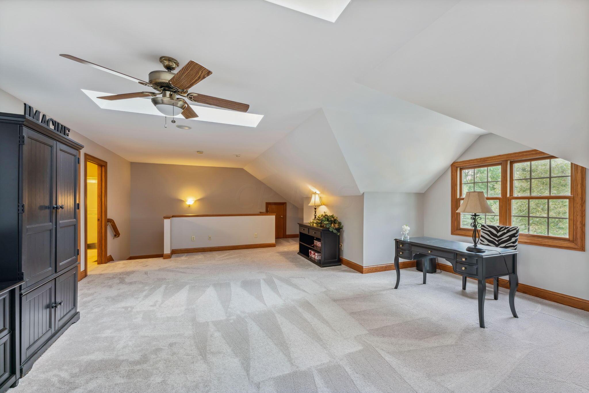 8242 Dustin Road Galena, OH 43021 - Photo 52 of 111 Loft area
