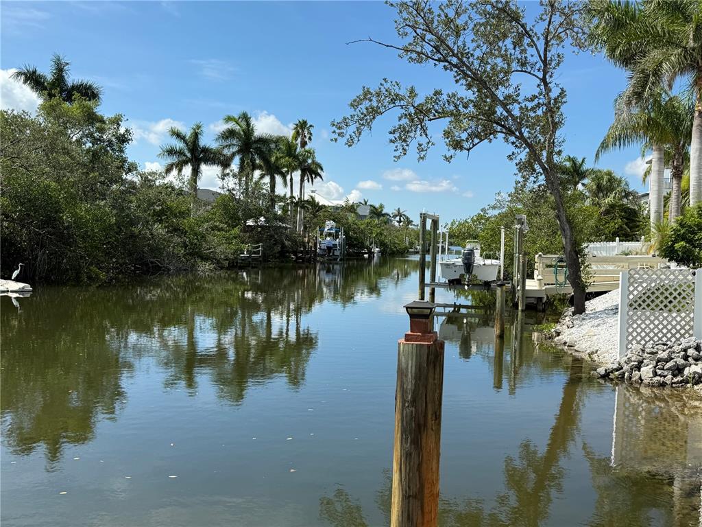 124 Burns Road Terra Ceia, FL 34250 - Photo 8 of 12