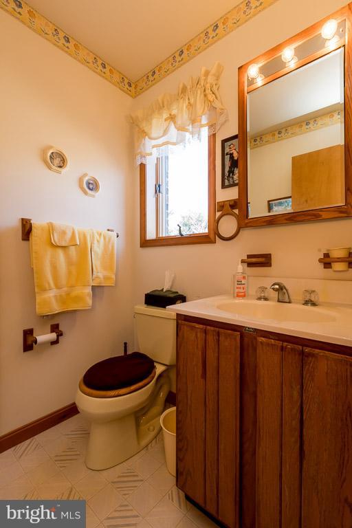 6106 Fishers Station Road Lothian, MD 20711 - Photo 16 of 30 Bath
