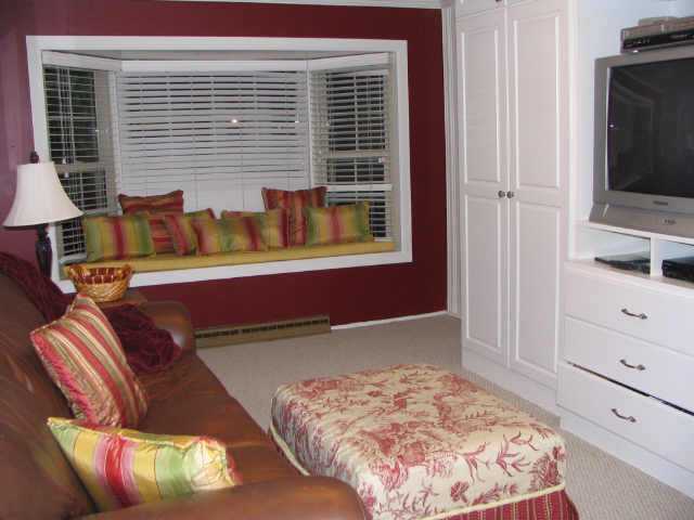 1876 Wyandotte Road Upper Arlington, OH 43212 - Photo 5 of 5