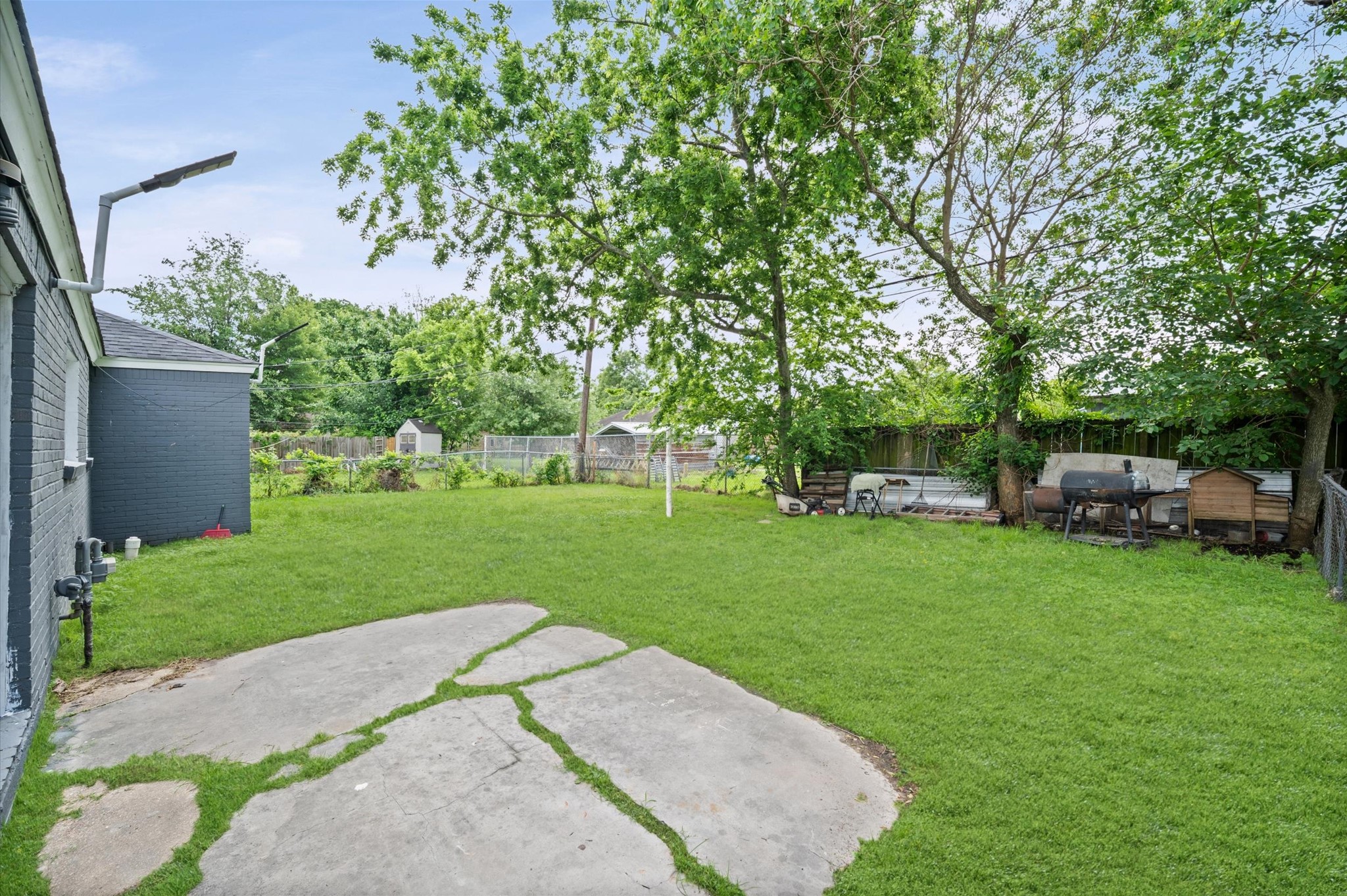17006 Hall Shepperd Road Houston, TX 77049 - Photo 19 of 24 Large Backyard