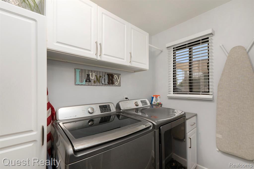 2658 Simpson Drive Rochester Hills, MI 48309 - Photo 13 of 16