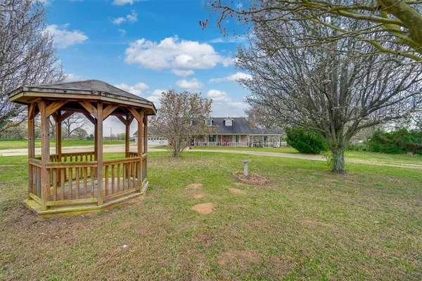 $365,000 | 1876 Farm To Market 906, Powderly, TX 75473