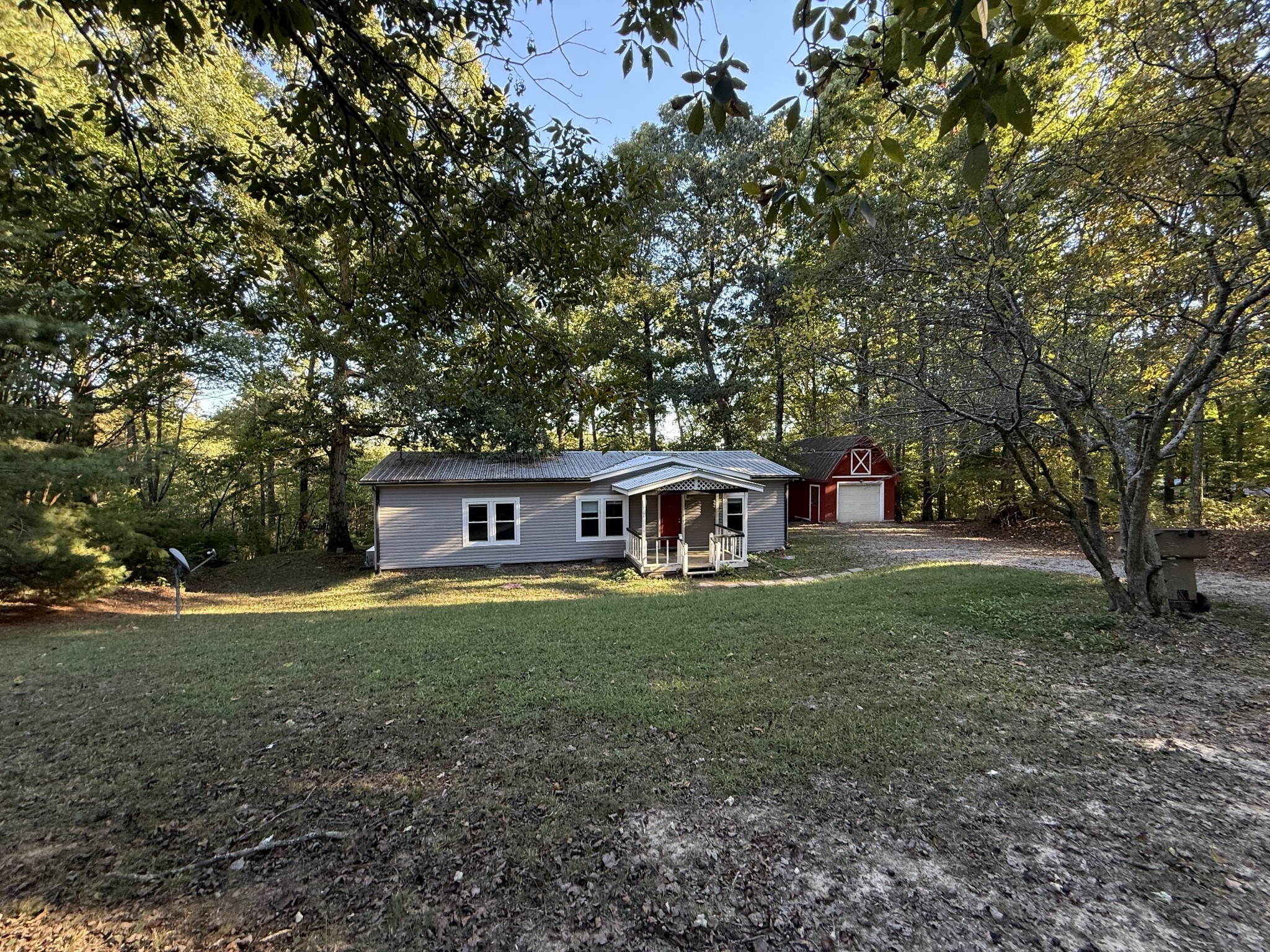 1085 Peery Road Kingston Springs, TN 37082 - Photo 2 of 9
