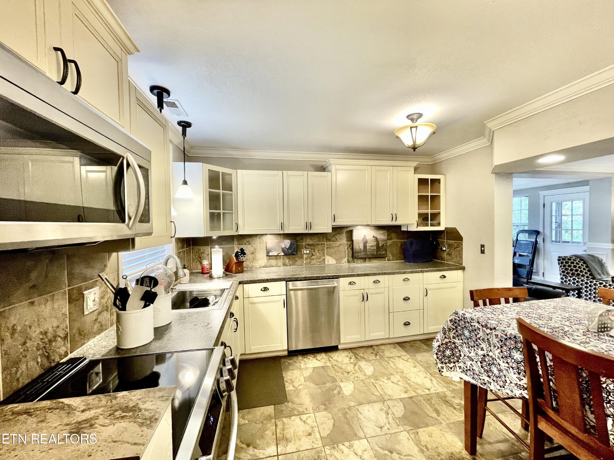 134 Parsons Road Oak Ridge, TN 37830 - Photo 19 of 49