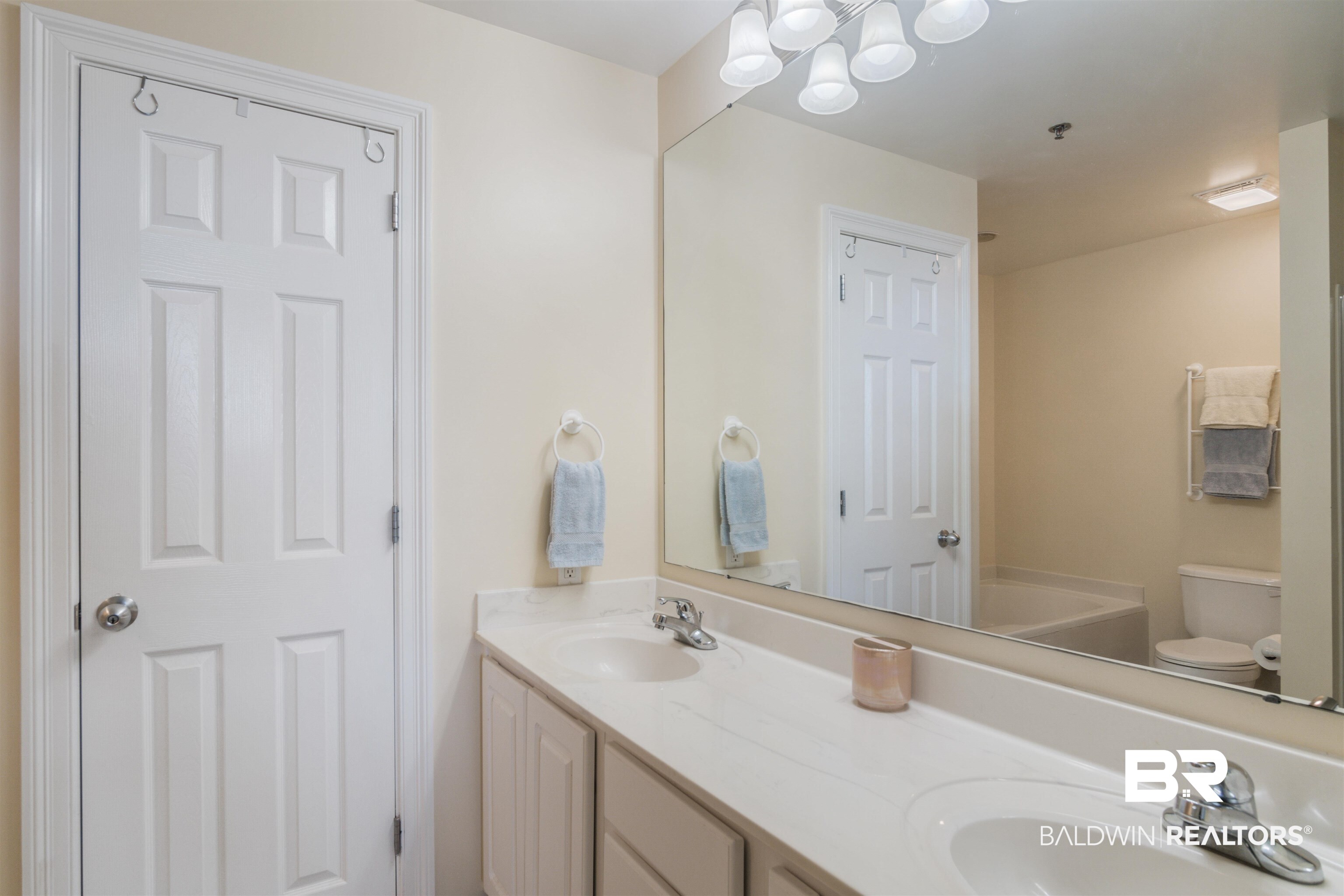 27282 Canal Road, Unit 208 Orange Beach, AL 36561 - Photo 18 of 43
