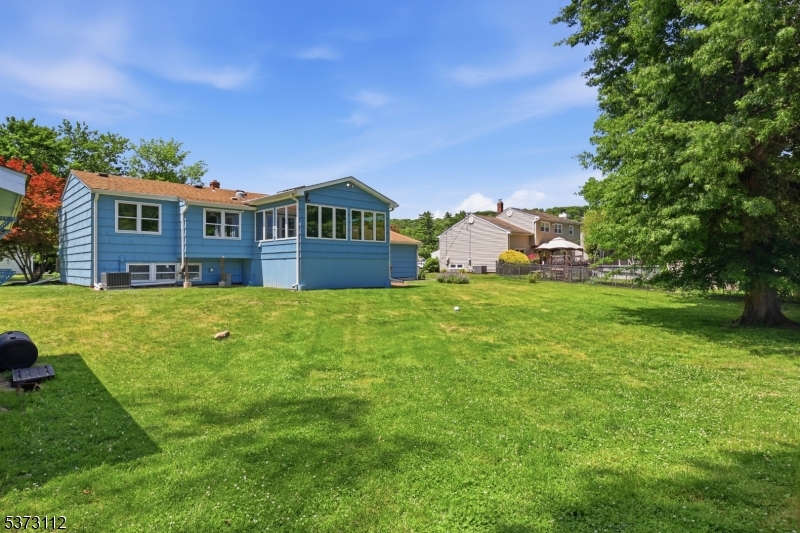 14 Hayward Street Bridgewater, NJ 08805 - Photo 28 of 28