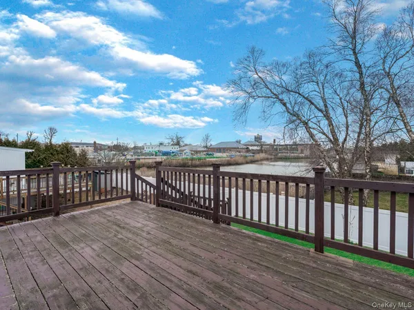$799,000 | 626 Pearl Street, Oceanside, NY 11572