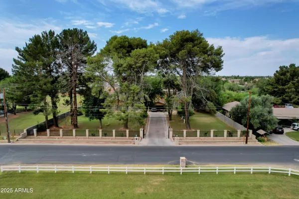 $1,649,000 | 3041 East Backus Road, Mesa, AZ 85213