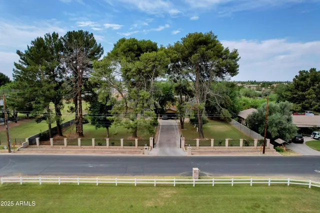 $1,949,000 | 3041 East Backus Road, Mesa, AZ 85213