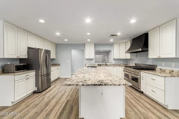 $1,649,000 | 3041 East Backus Road, Mesa, AZ 85213