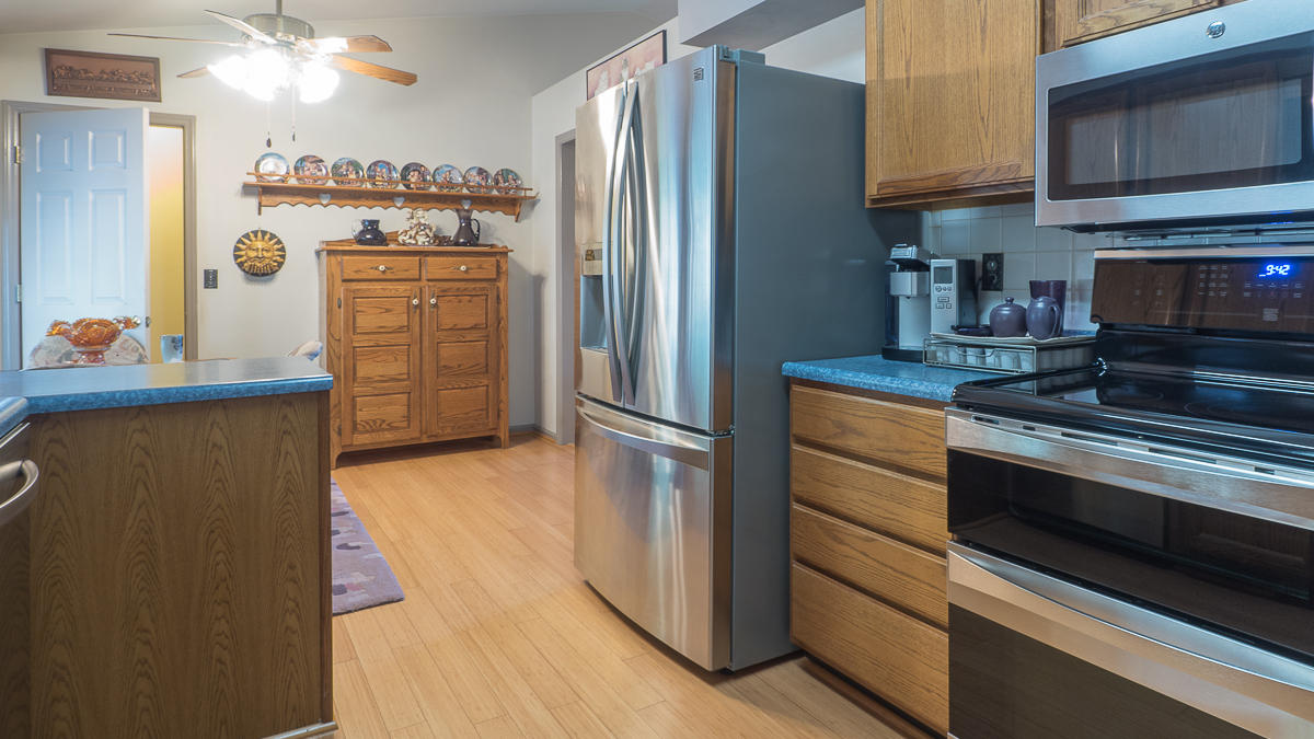 2972 Blue Ridge Boulevard Roanoke, VA 24012 - Photo 15 of 57 Kitchen