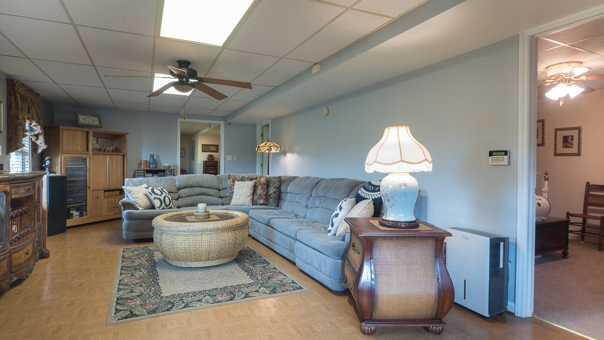 2972 Blue Ridge Boulevard Roanoke, VA 24012 - Photo 36 of 57 Family Room