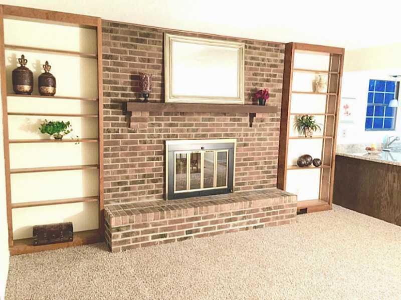 8666 Fox Ridge Lane Indianapolis, IN 46256 - Photo 7 of 20 Gallery Image 7
