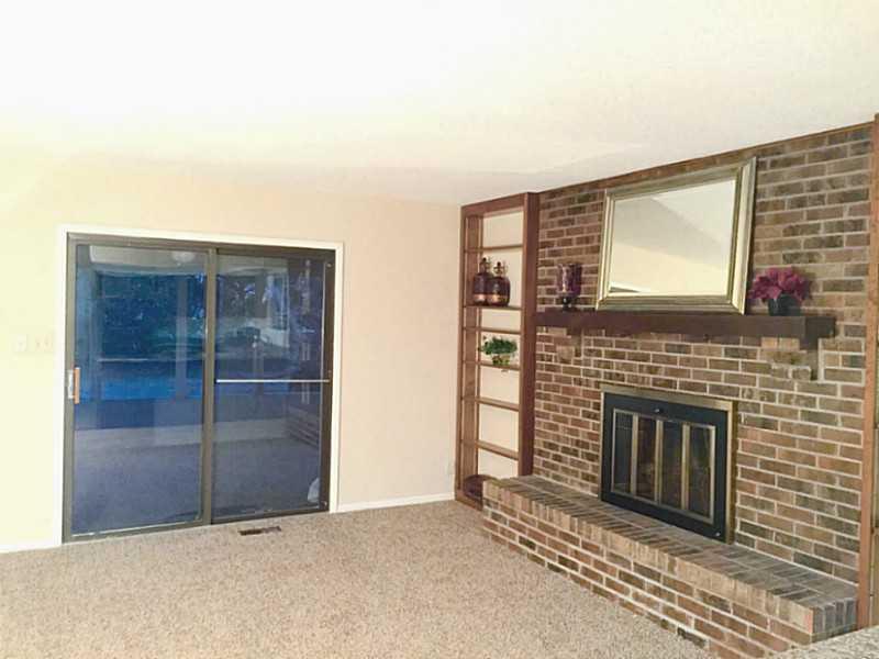 8666 Fox Ridge Lane Indianapolis, IN 46256 - Photo 8 of 20 Gallery Image 8