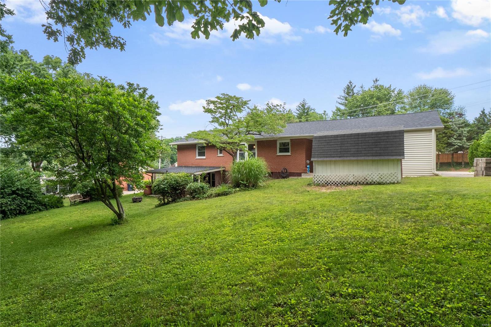 2221 Muegge Road St. Charles, MO 63303 - Photo 32 of 43