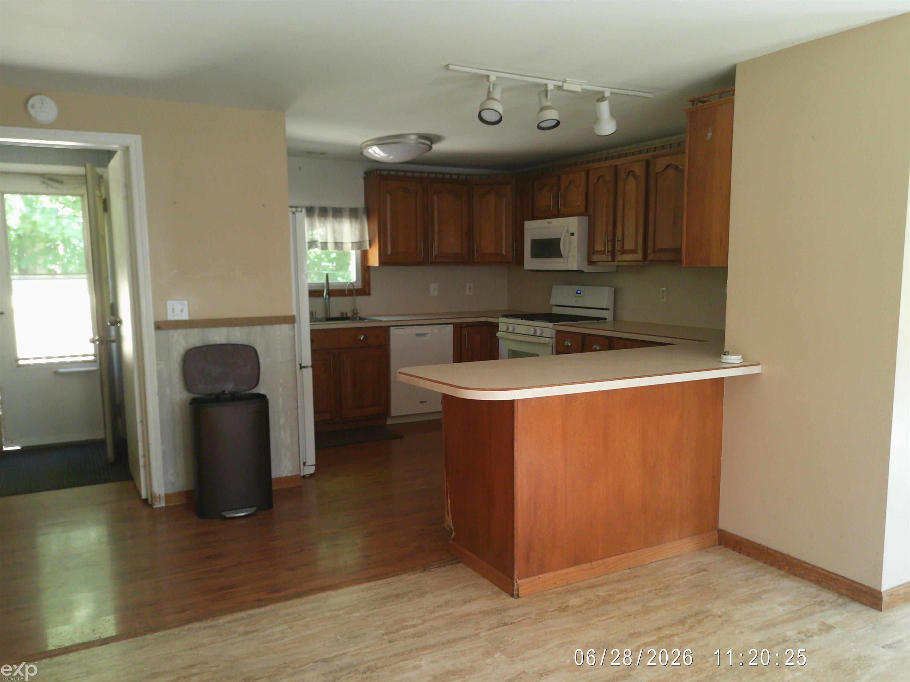4707 Dixon Road Caro, MI 48723 - Photo 4 of 20 50213120-5428611c-3f8f-4b33-8325-3ce231779c7d.JPG
