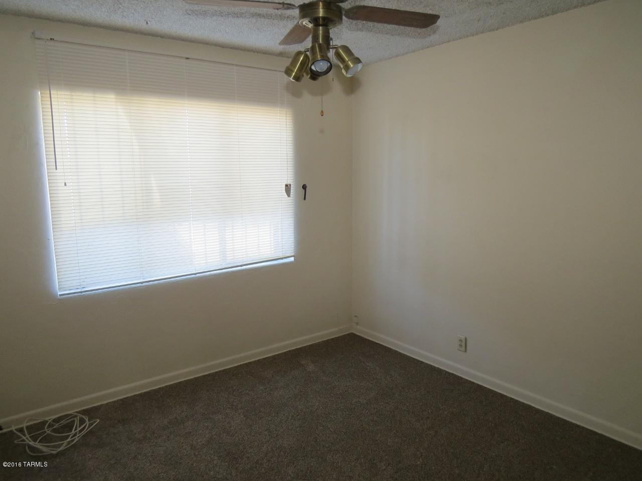 1102 East Fort Lowell Road Tucson, AZ 85719 - Photo 9 of 16