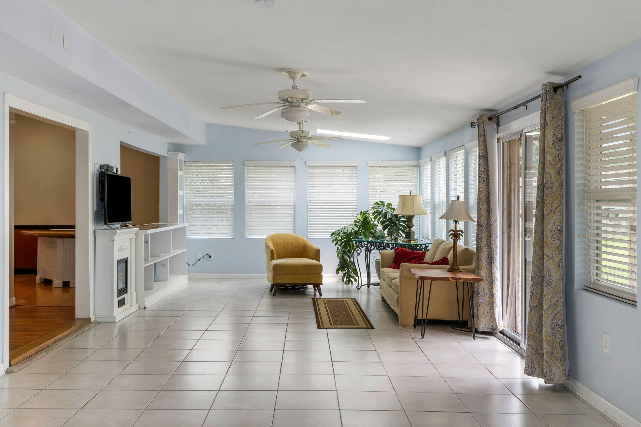 1614 Lauda Drive Mount Pleasant, SC 29464 - Photo 14 of 40 Sunroom