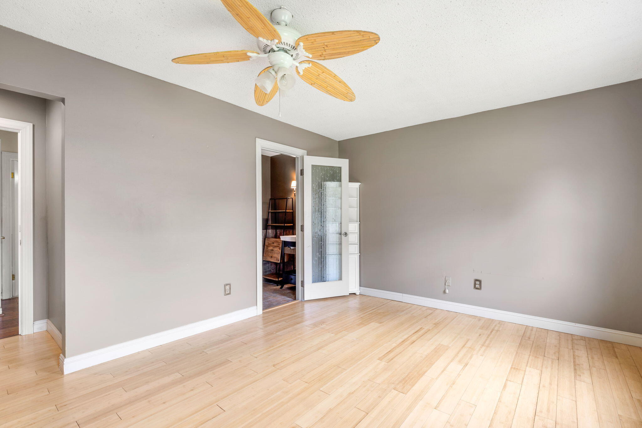 1614 Lauda Drive Mount Pleasant, SC 29464 - Photo 19 of 40 Primary bedroom
