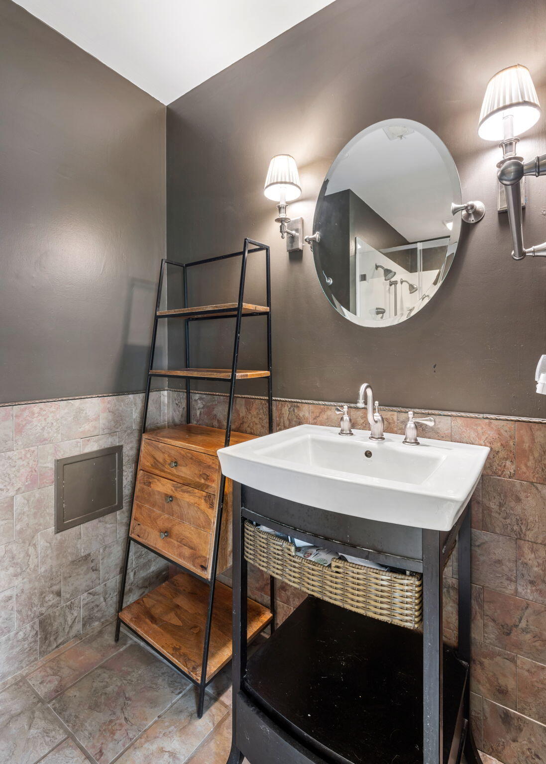 1614 Lauda Drive Mount Pleasant, SC 29464 - Photo 20 of 40 Primary bathroom