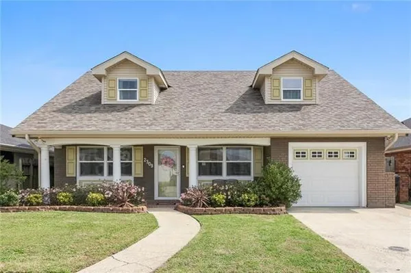 $2,500 | 2309 Pirate Drive, Chalmette, LA 70043