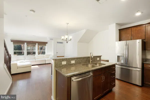 $3,300 | 123 Copley Circle, Unit 35A, Gaithersburg, MD 20878