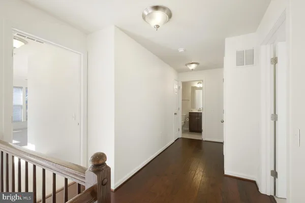 $3,300 | 123 Copley Circle, Unit 35A, Gaithersburg, MD 20878