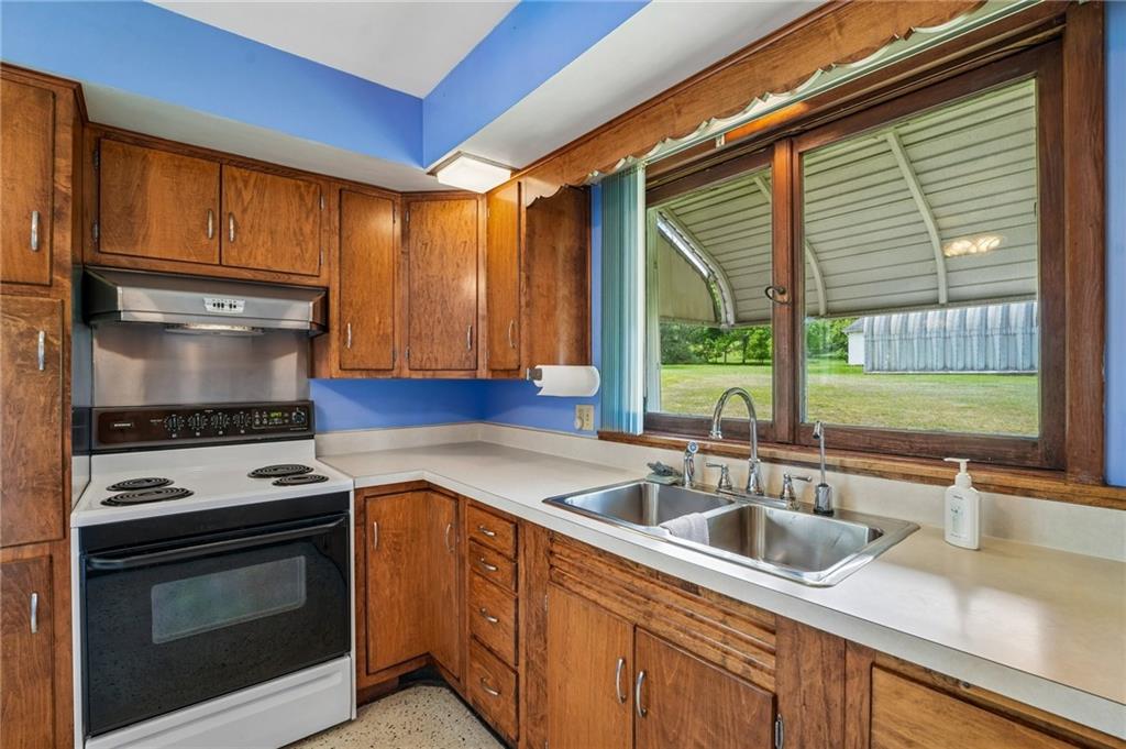 359 Old Rte 19 New Castle, PA 16101 - Photo 14 of 38 Gallery Image 14