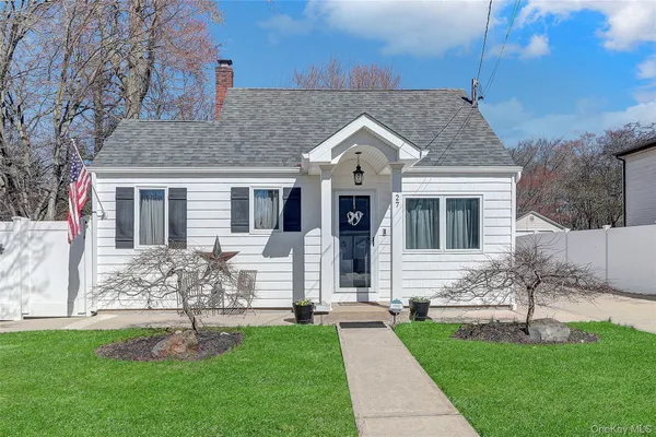 $469,999 | 27 Tangier Drive, Sound Beach, NY 11789