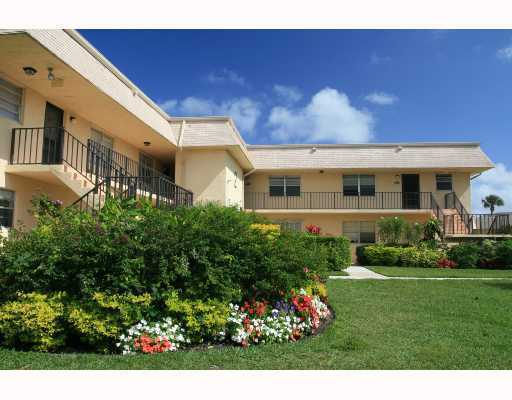 1100 East Indiantown Road, Unit 205 Jupiter, FL 33477 - Photo 1 of 4 Primary Photo