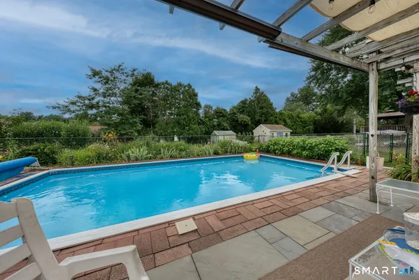 $449,900 | 51 Sterling Drive, Berlin, CT 06037