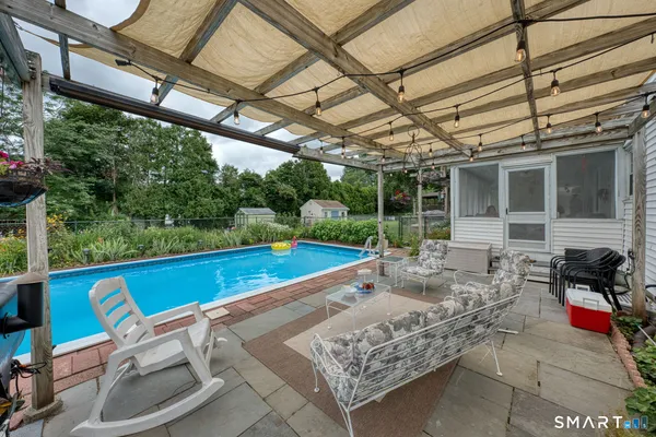$449,900 | 51 Sterling Drive, Berlin, CT 06037