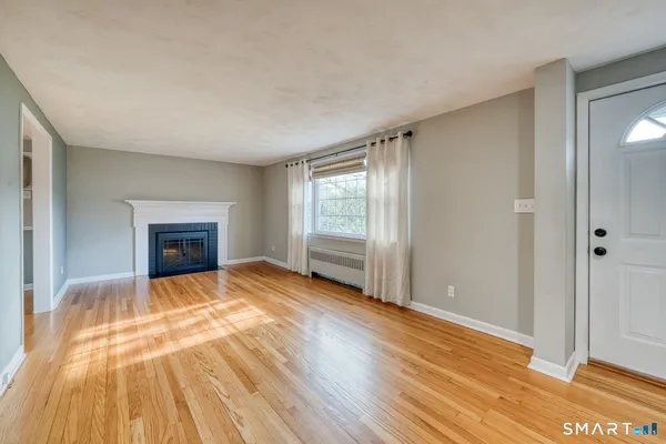 $449,900 | 51 Sterling Drive, Berlin, CT 06037