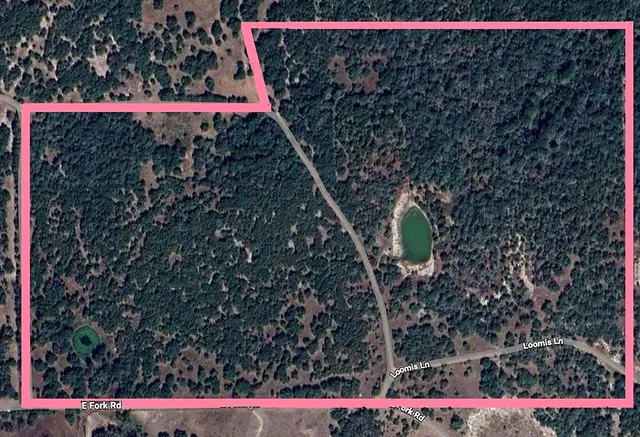 a view of a outdoor space